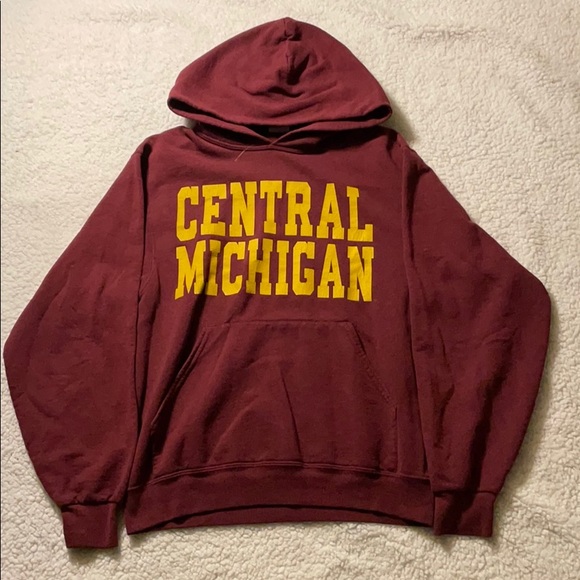 Clothes - Picture 5 of 16